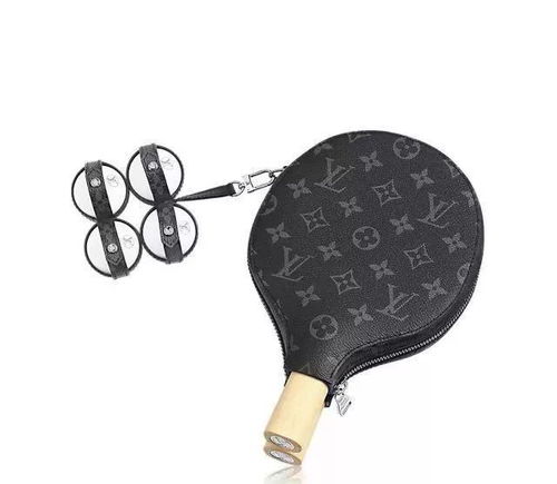 奢侈品牌跨界“破圈” 當愛馬仕的籃球與球拍成為身份游戲的新道具