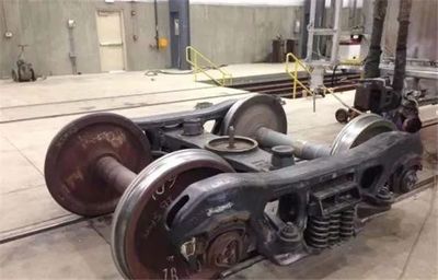 全球首個(gè)軌道交通轉(zhuǎn)向架智能制造車間在我國(guó)投產(chǎn) 物料搬運(yùn)裝備制造的新里程碑